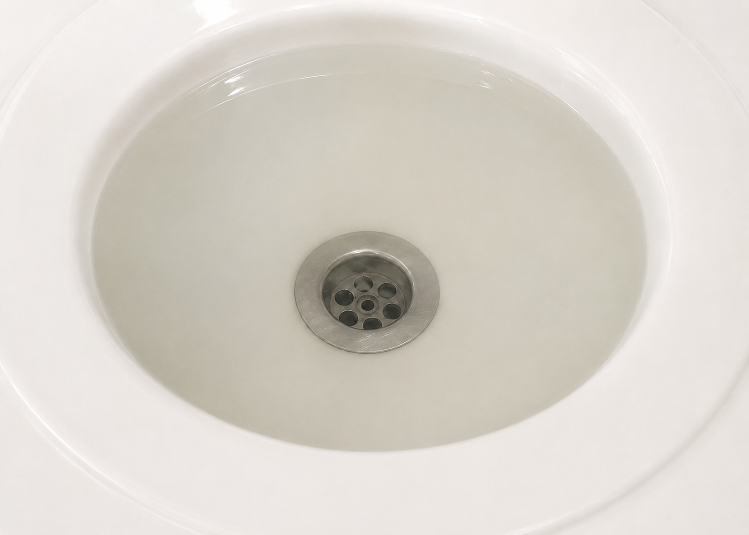 Вода не уходит